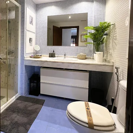 Apartamento Luminoso Y Elegante, Piscinas Y Pistas De Pádel